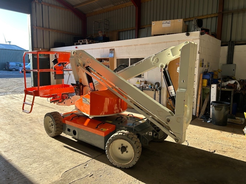 Electric Boom Lift - View 3